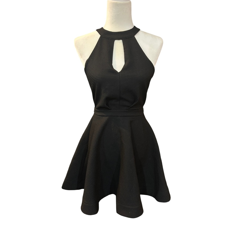 CiCi Black Halter Neck Fit and Flare Mini Dress‎ Cut Out Party Cocktail